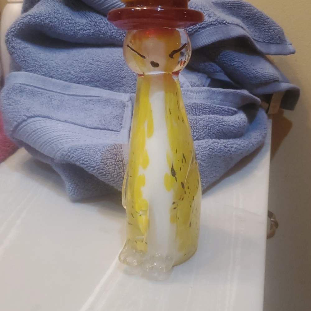 Glass cat